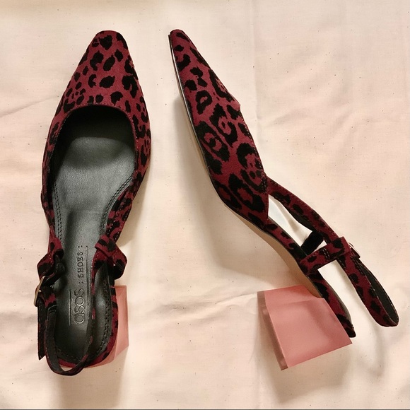 Slingback Leopard Sandals w/ Pink Lucite Heel - Picture 3 of 4